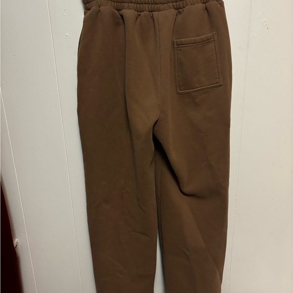 Affirmation Straight Leg
Sweatpants in Teddy - Picture 7 of 8